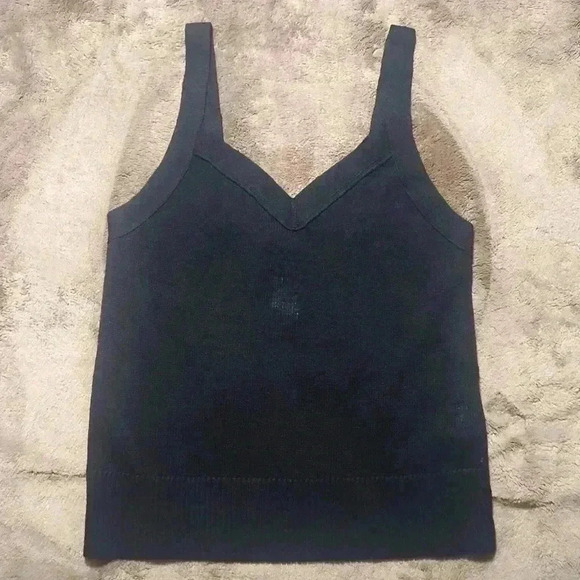 Banana Republic Knit Tank - Picture 1 of 7